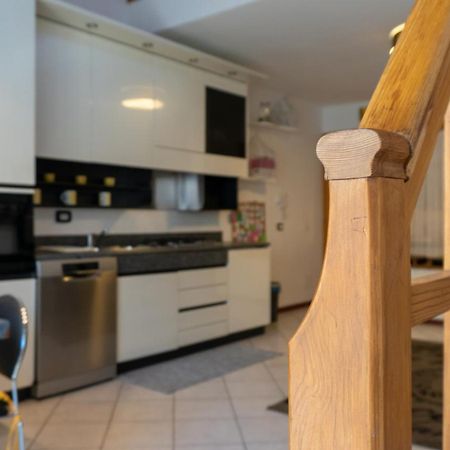 Ol Vege Casa In Centro Storico Apartment Scanzorosciate Bagian luar foto